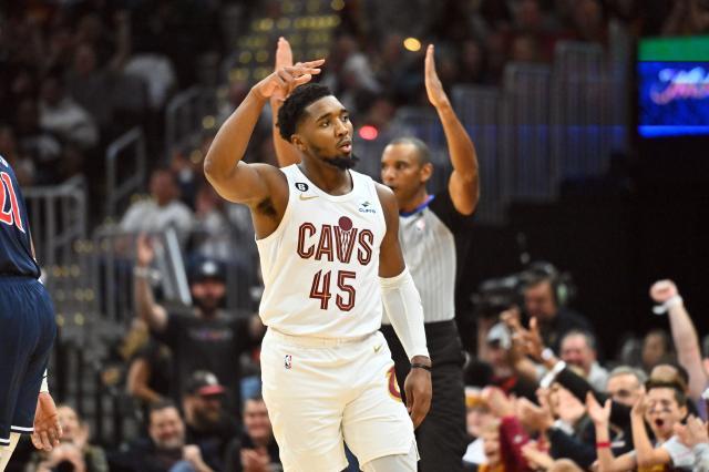 米切尔享受骑士生活：夺4连胜 打球更轻松