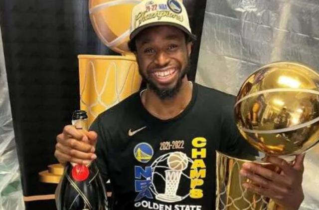 星空体育app下载-维金斯：希望再度夺冠+进全明星 希望成为勇士传奇