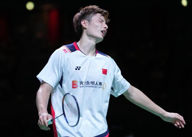 星空体育在线入口-石宇奇连续作战能力未恢复 法国羽球赛遭遇一轮游